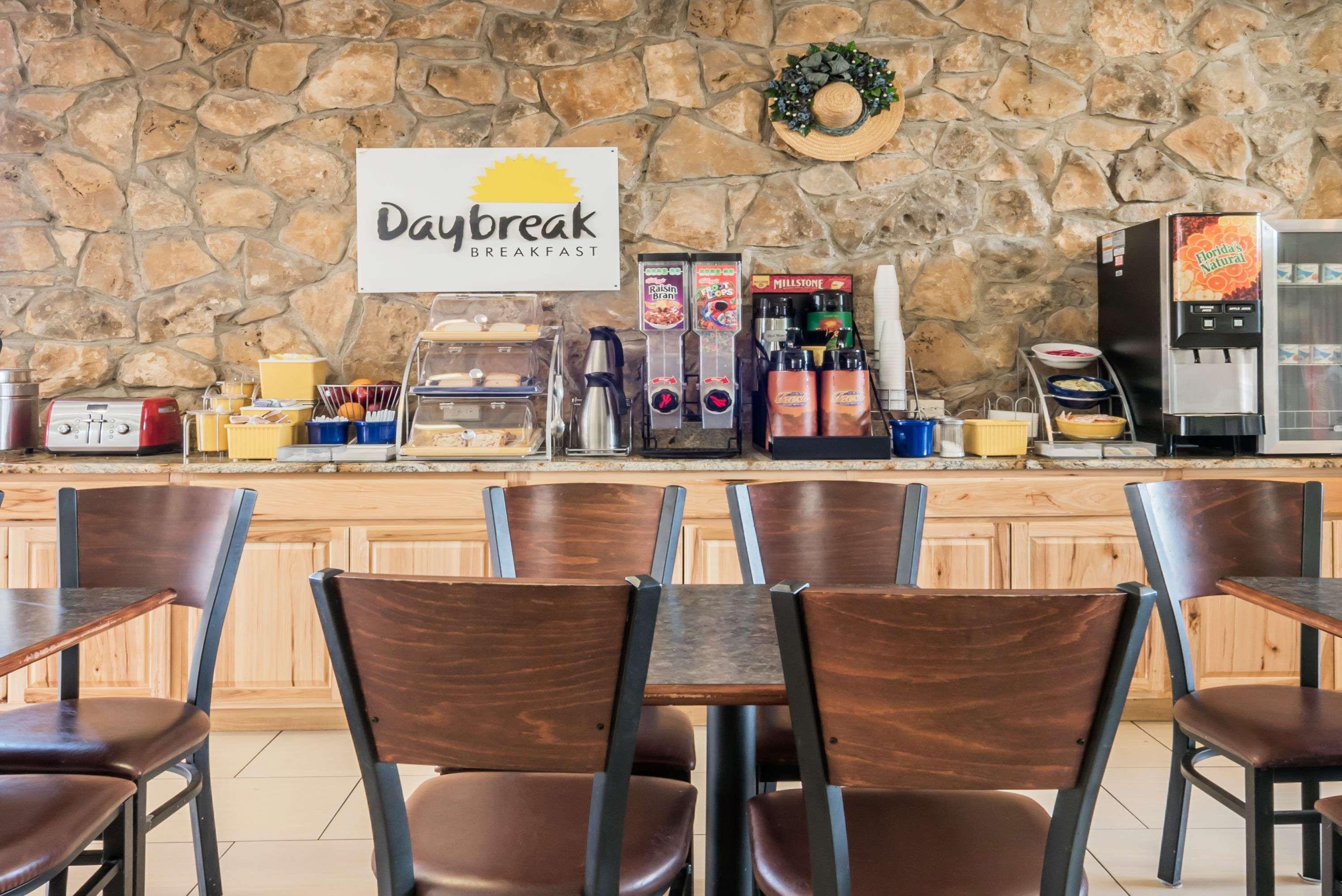 Days Inn South Форт-Уэрт Экстерьер фото